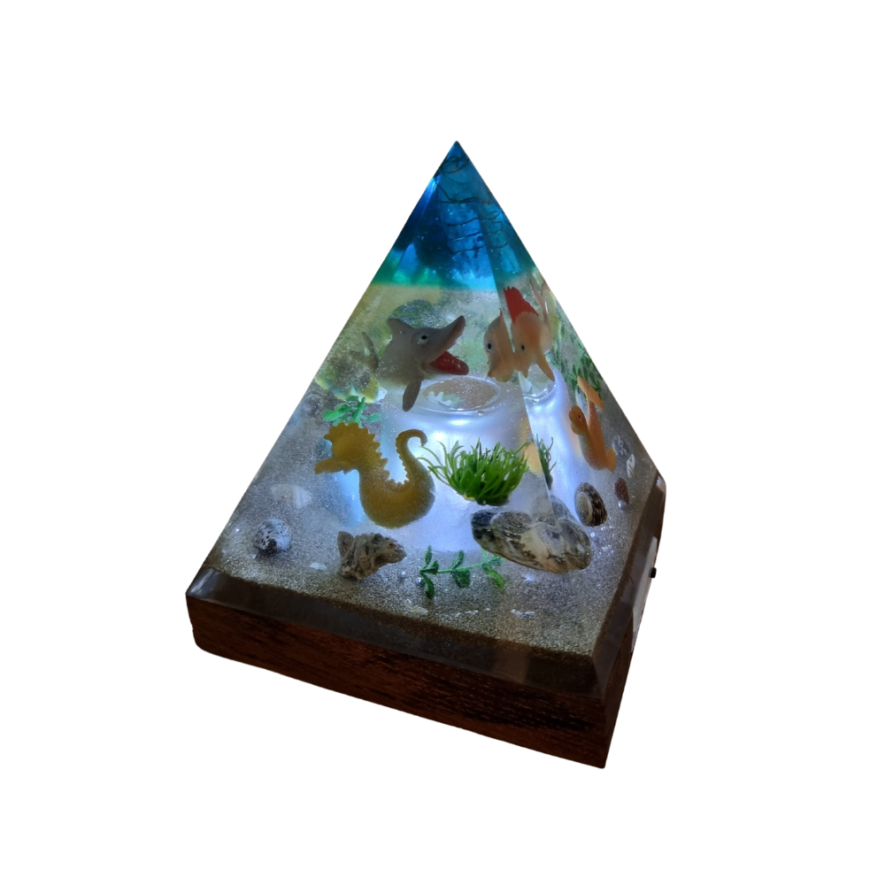 Resin Pyramid Sea World  Light
